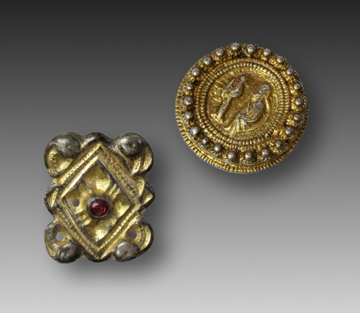Pair of fibulae