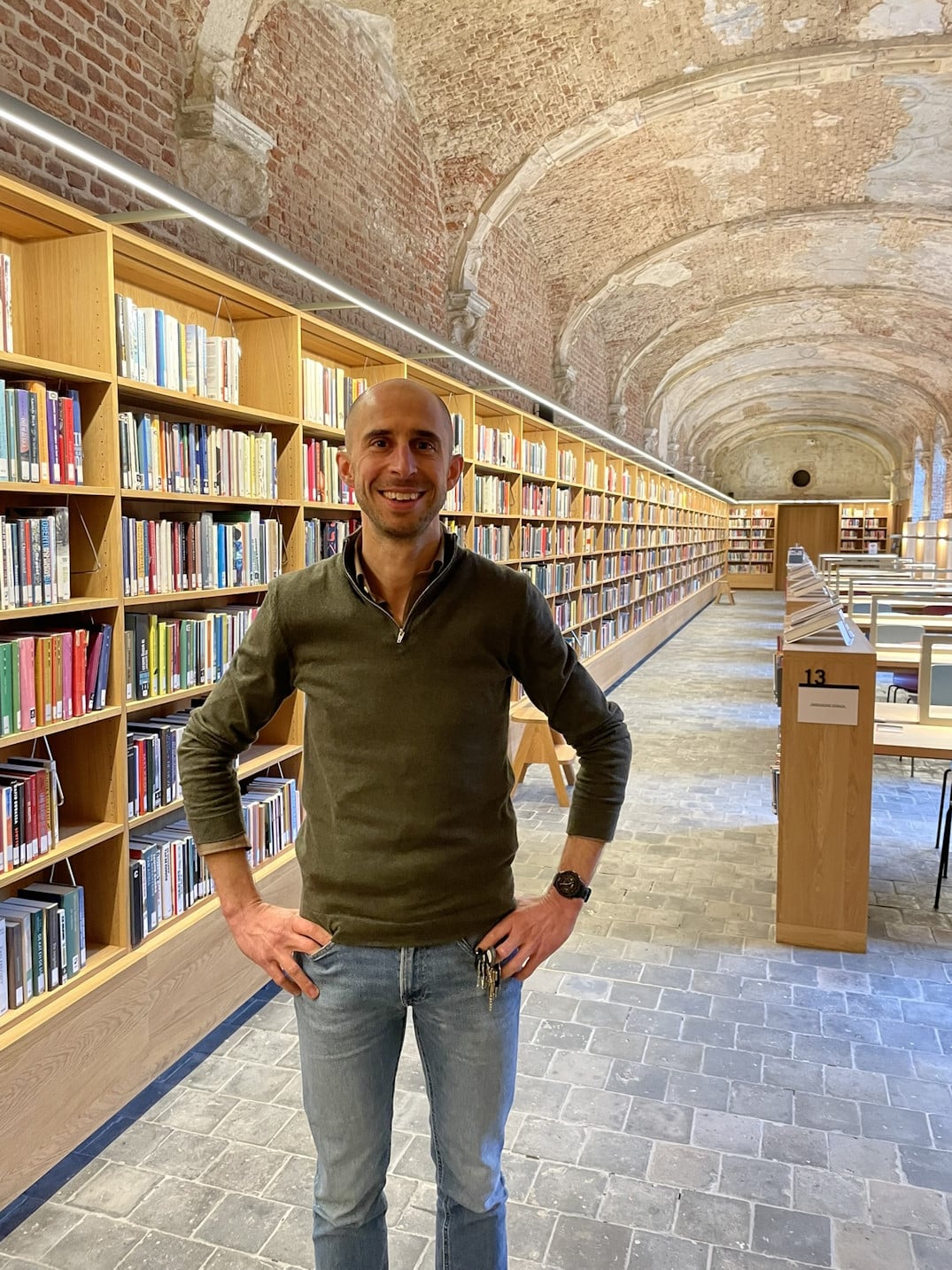 READING FORWARD. Dialoghi sulla biblioteca con Roel Van den Bril (Belgio)