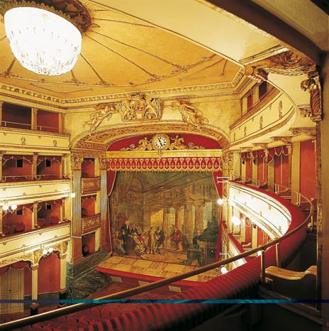 A teatro con il FAI. Visita del Teatro Toselli